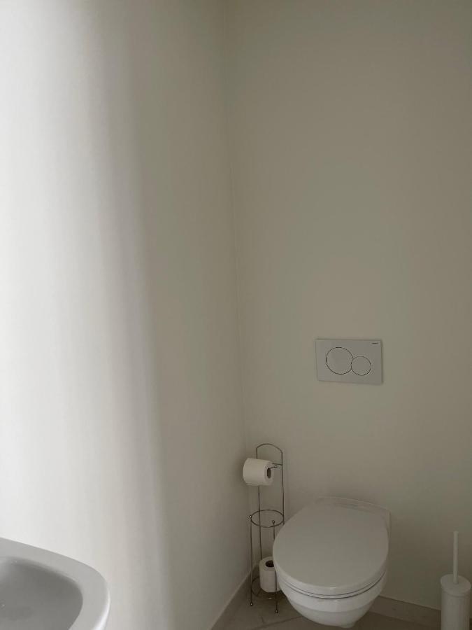 Mooie Kamer In Centrum Brugge Met Badkamer Exterior foto