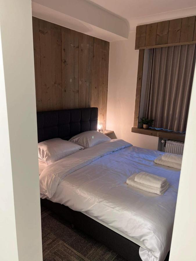 Mooie Kamer In Centrum Brugge Met Badkamer Exterior foto